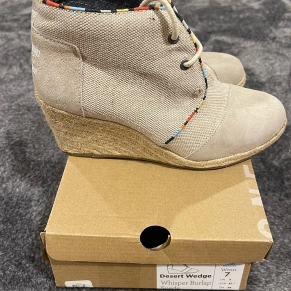 Toms Desert Wedge whisper burlap suede espadrille‎ booties